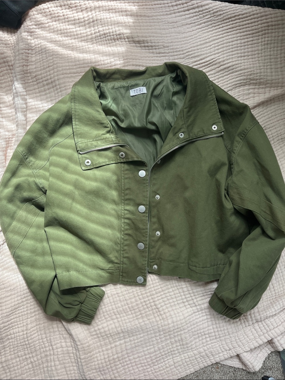 Tobi Olive Green Cropped Utility Jacket